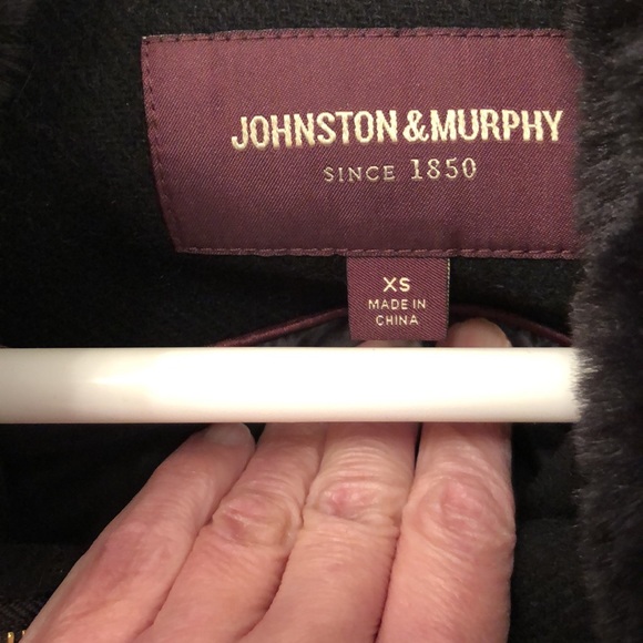 Black pea coat with hood and faux fur collar, that’s removable.like new - Picture 2 of 11